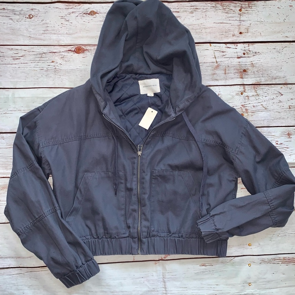 Aeropostale’s Women’s Canvas Hooded Jacket Slate Gray size large
